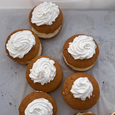 Victoria Sponge Cake Ind.