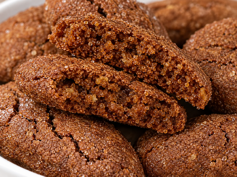 Dark Cocoa Amaretti