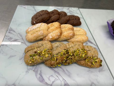 Mixed Amaretti Box Of 12