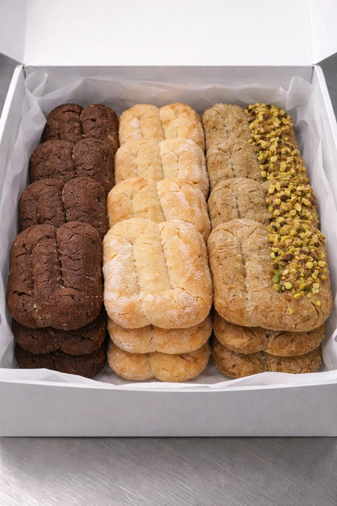 Mixed Amaretti Box Of 12