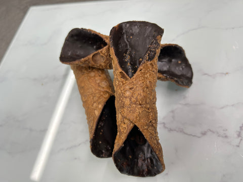 Cocoa Fusion Cannoli Shells